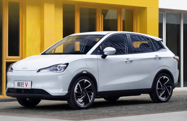 幾家歡喜幾家愁？8月國(guó)內(nèi)新能源汽車銷量背后的秘密