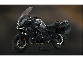 史上最強(qiáng)拳擊手發(fā)動(dòng)機(jī)！寶馬R1300RT公升級(jí)摩托上市 31.99萬 封面圖