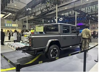 全新212 T01皮卡亮相廣州車展 將二季度上市 封面圖