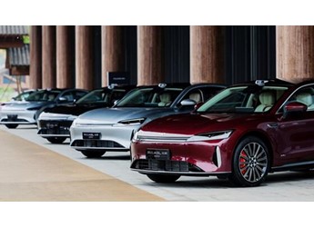 獵鷹700輔助駕駛上車！奇瑞風(fēng)云A9L光輝版上市：17.19萬起 封面圖