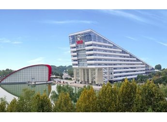 科技創(chuàng)新撬動發(fā)展活力 “東風(fēng)嵐圖速度”獲《人民日報》關(guān)注 封面圖