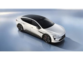 全新阿維塔12官圖發(fā)布：換車頂激光雷達(dá)，新增三電機(jī)版本 封面圖