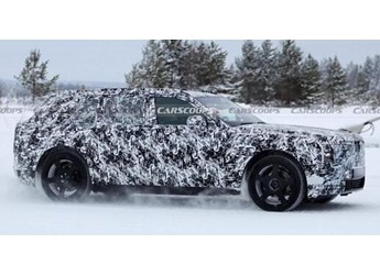 勞斯萊斯全新純電SUV諜照曝光：庫里南風(fēng)格再度進(jìn)化 封面圖