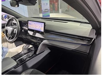 豐田凱美瑞光輝版將12月底上市 搭載2.0L電混雙擎