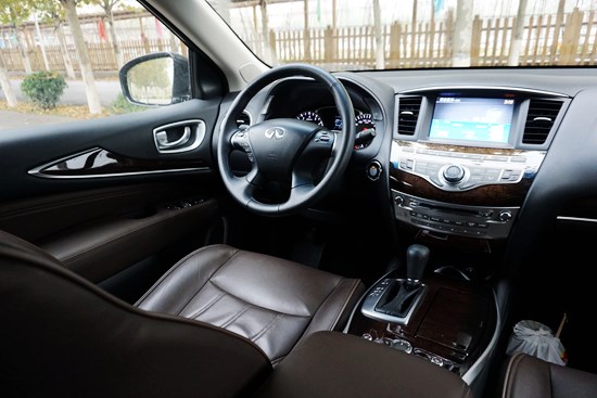 日系豪華7座SUV 試駕英菲尼迪QX60混動(dòng)