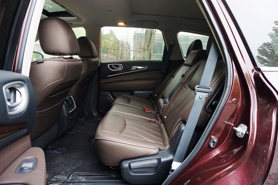 日系豪華7座SUV 試駕英菲尼迪QX60混動(dòng)