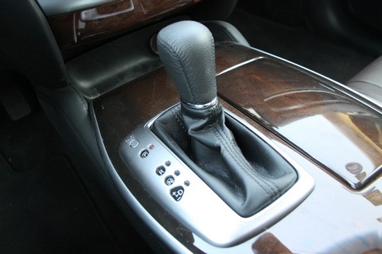 試駕英菲尼迪JX35 7座豪華商務城市SUV