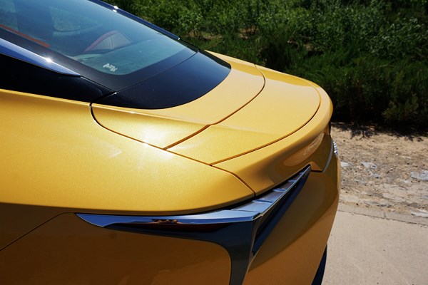 東方跑車之藝術(shù)品 試駕雷克薩斯LC500h