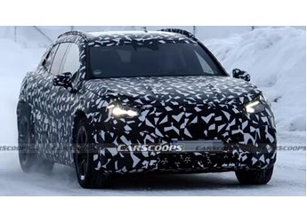 碾壓主流性能電車！AMG GT SUV量產(chǎn)版諜照流出：最大功率1000kW 封面圖