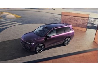 15.58萬起 零跑C16上市即開卷：一車買SUV+MPV 封面圖