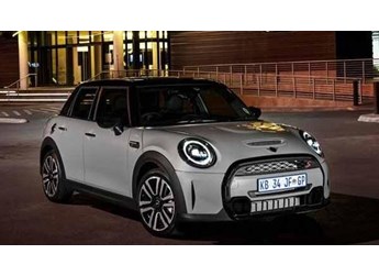 兩廂車哪款口碑最好？2022兩廂合資車銷量排名前十名 封面圖