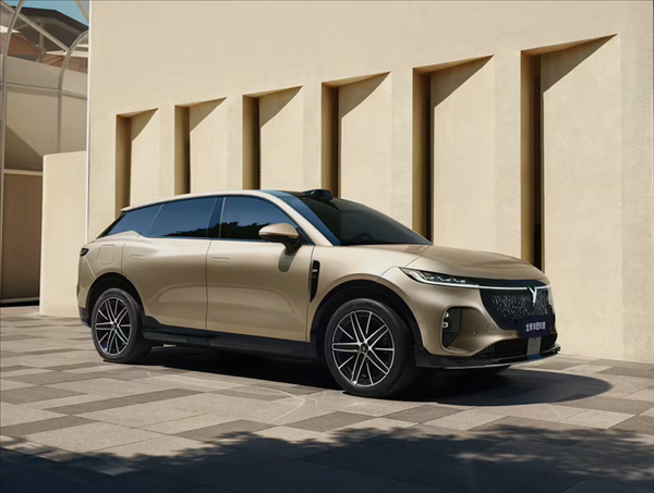 搭載華為智駕座艙全家桶！全新嵐圖知音官宣 8月底上市