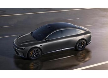 小米SU7的競品來了？smart精靈#6內(nèi)飾曝光：奔馳味很濃，今年夏天上市