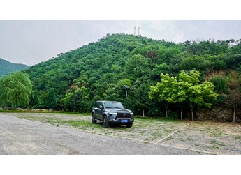 卷土重來 萬車網試駕2024款全新雷克薩斯GX550h 封面圖