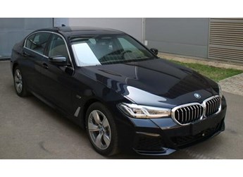 寶馬5系插電混動 新聞封面圖