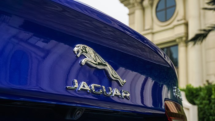 專(zhuān)為運(yùn)動(dòng)而造 捷豹XEL評(píng)測(cè) 