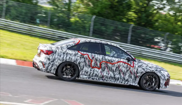 刷新緊湊型量產(chǎn)車圈速記錄！奧迪全新RS 3公布