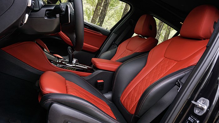 要運(yùn)動(dòng)又要格調(diào) 寶馬X4 xDrive30i評(píng)測(cè)