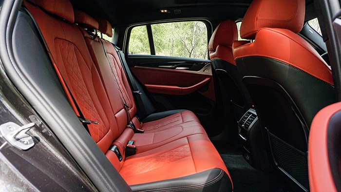 要運(yùn)動(dòng)又要格調(diào) 寶馬X4 xDrive30i評(píng)測(cè)