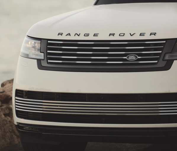 全球僅7臺！路虎攬勝SV Carmel Edition亮相 約270萬元