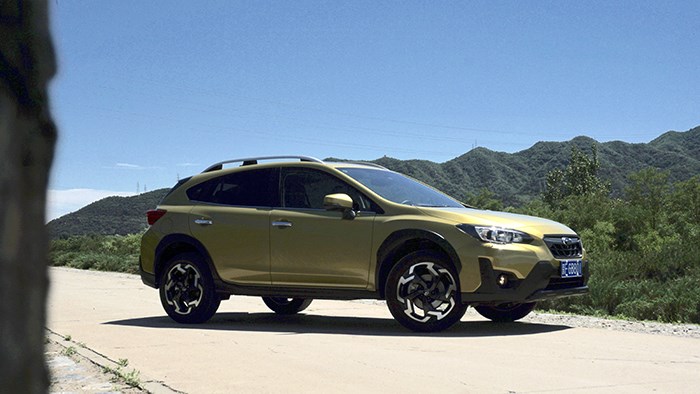 穿梭在城市與郊野 跨界SUV斯巴魯XV評(píng)測(cè)