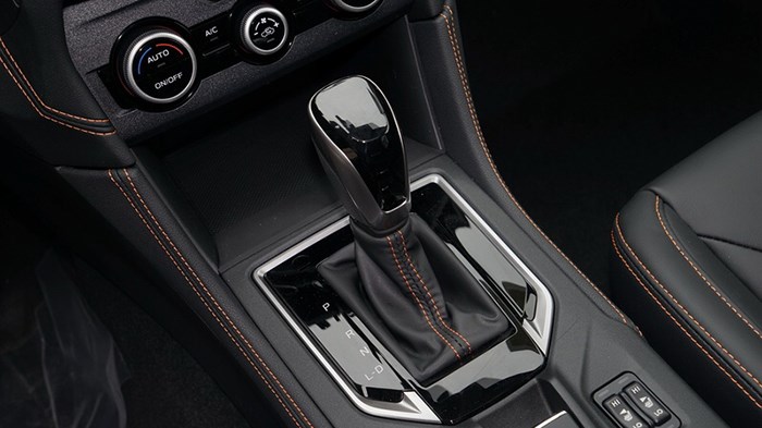 穿梭在城市與郊野 跨界SUV斯巴魯XV評(píng)測(cè)