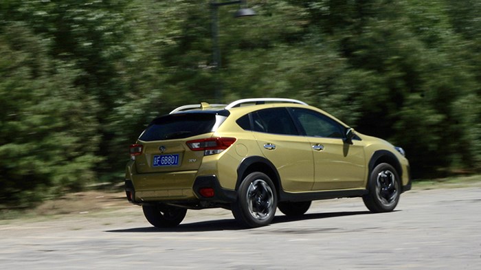 穿梭在城市與郊野 跨界SUV斯巴魯XV評(píng)測(cè)