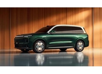 純電續(xù)航500km領(lǐng)跑全球！零跑D19大型增程SUV發(fā)布 明年4月上市